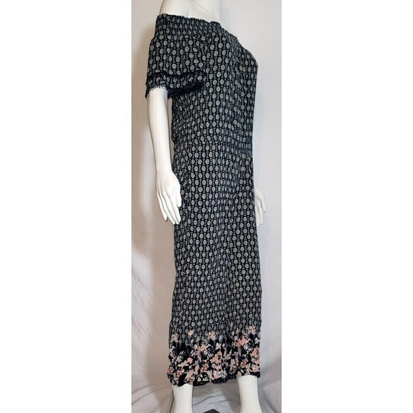 Xhilaration Cold Shoulder Jump Suit - Size L - Picture 2 of 9